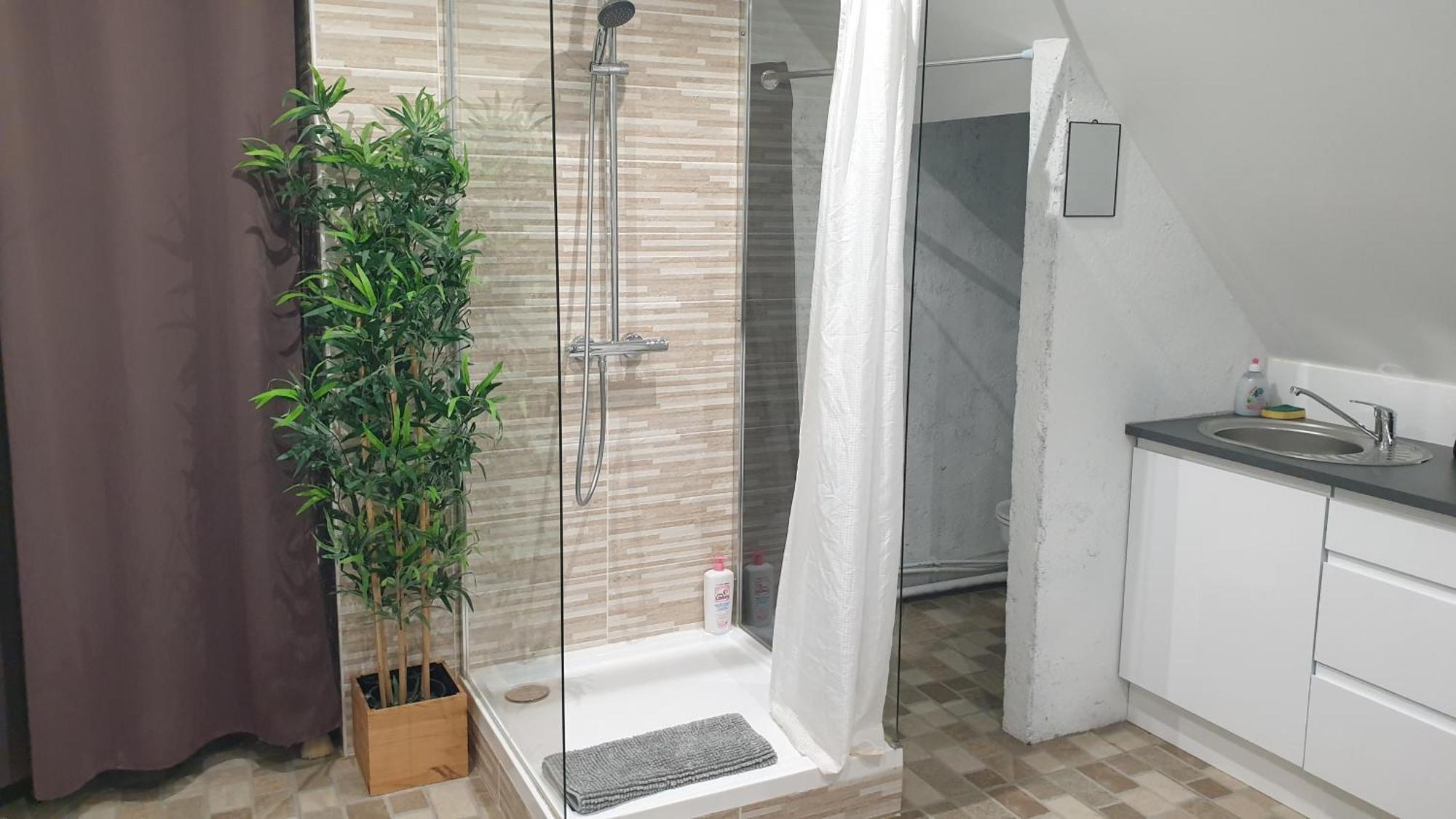 Au 36, Les Apparts Hotel Joigny Exteriör bild