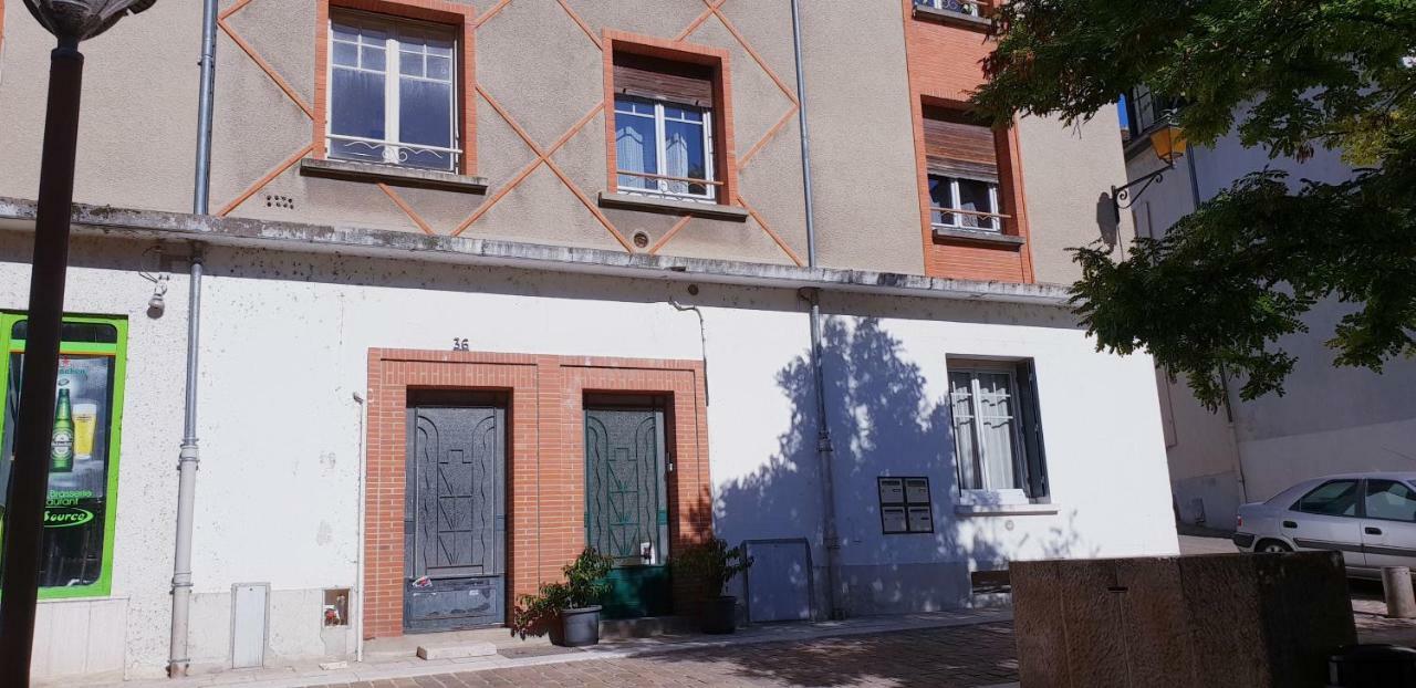 Au 36, Les Apparts Hotel Joigny Exteriör bild