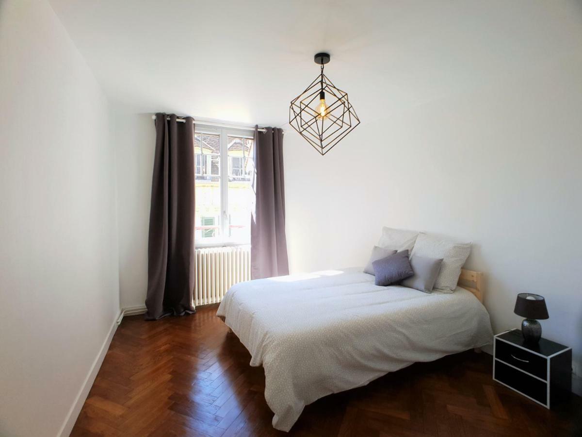 Au 36, Les Apparts Hotel Joigny Exteriör bild