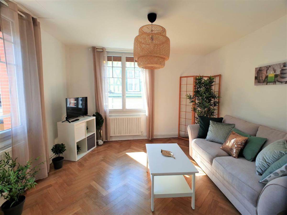 Au 36, Les Apparts Hotel Joigny Exteriör bild
