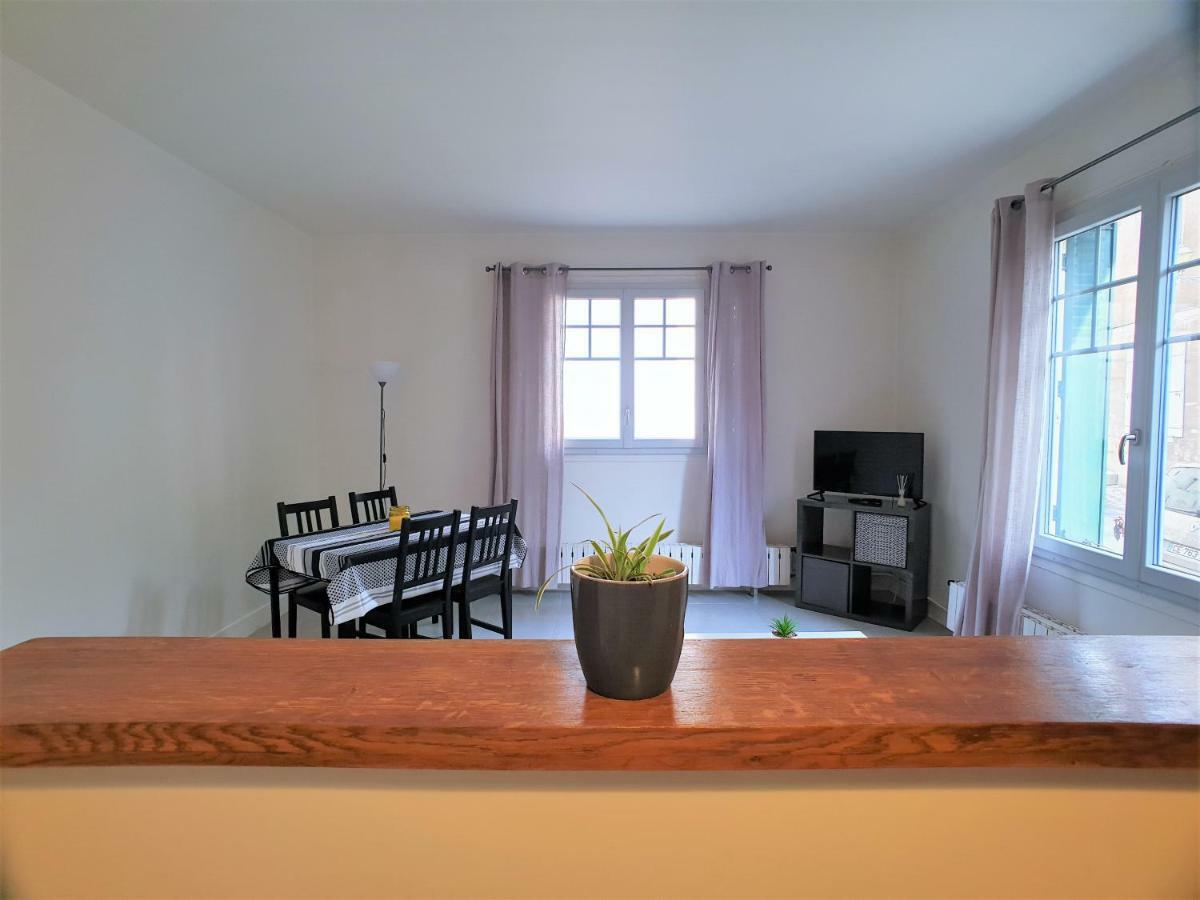 Au 36, Les Apparts Hotel Joigny Exteriör bild