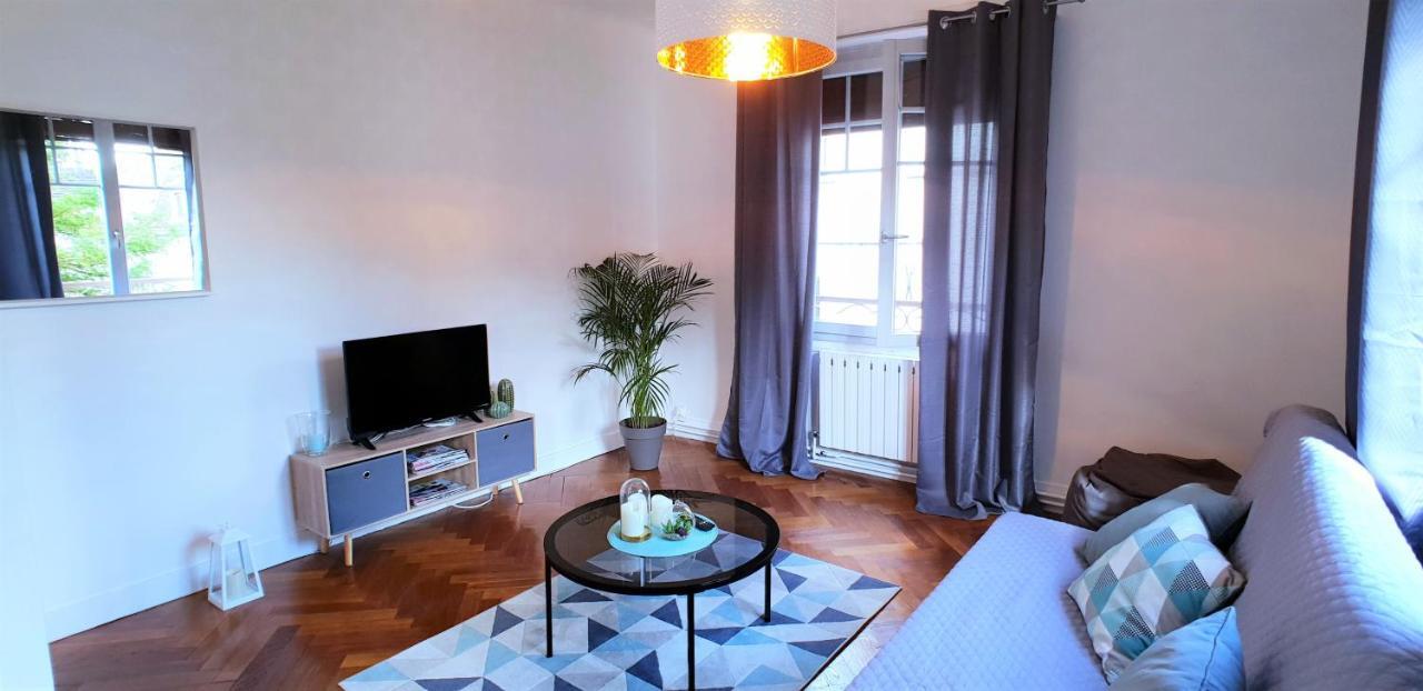 Au 36, Les Apparts Hotel Joigny Exteriör bild