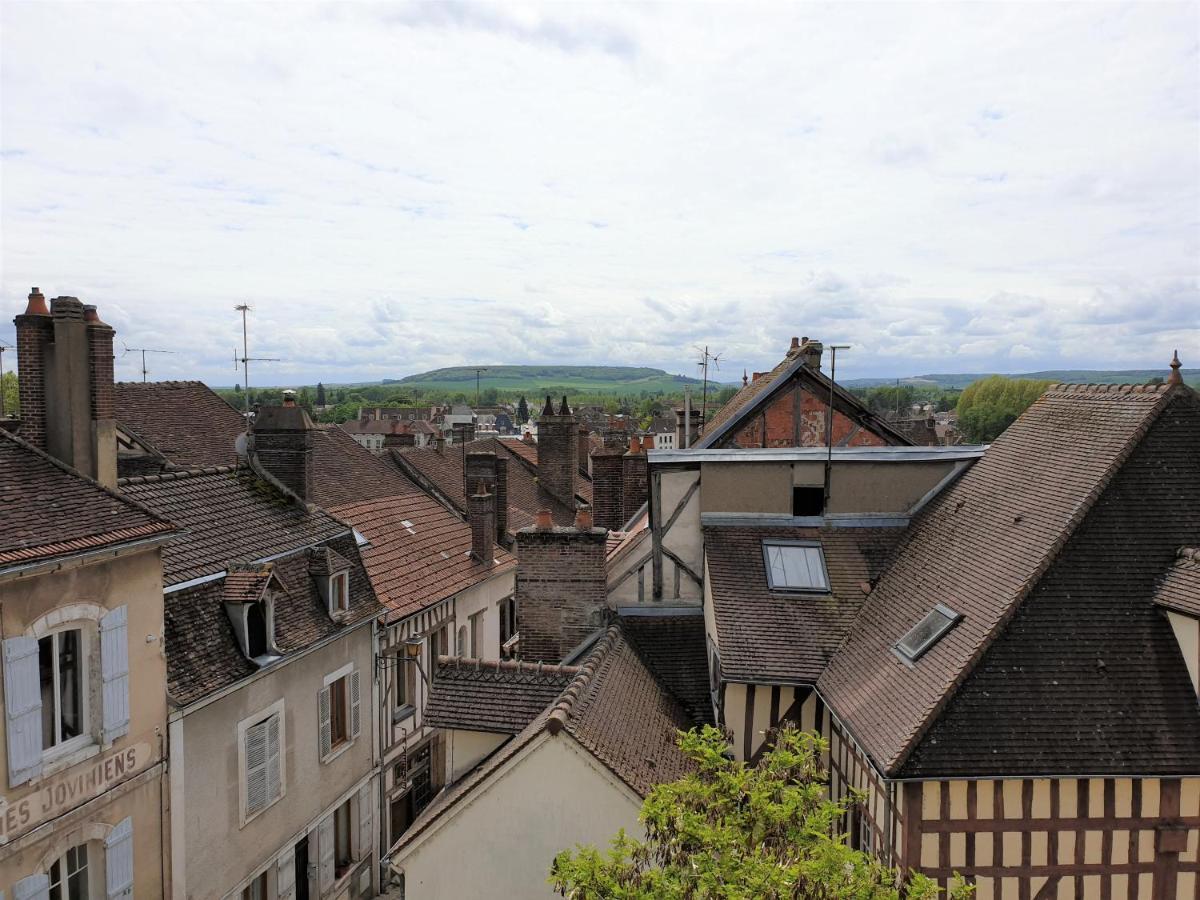 Au 36, Les Apparts Hotel Joigny Exteriör bild